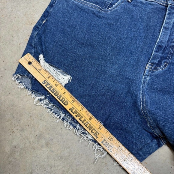 Gloria Vanderbilt Stretch Distressed Blue Jeans Cut Off Shorts Sz 16 - Picture 9 of 10